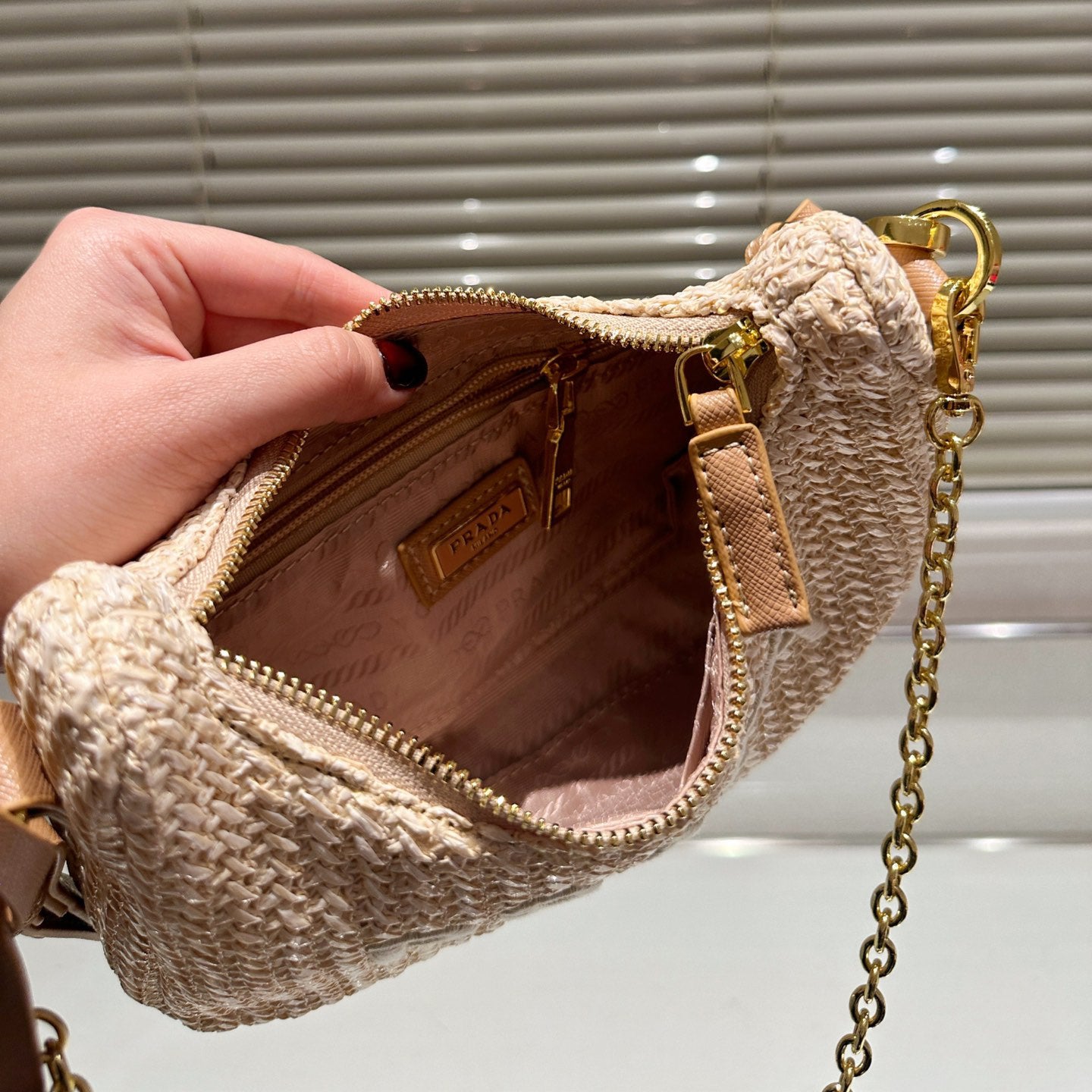 P hobo straw underarm bag 1824040208