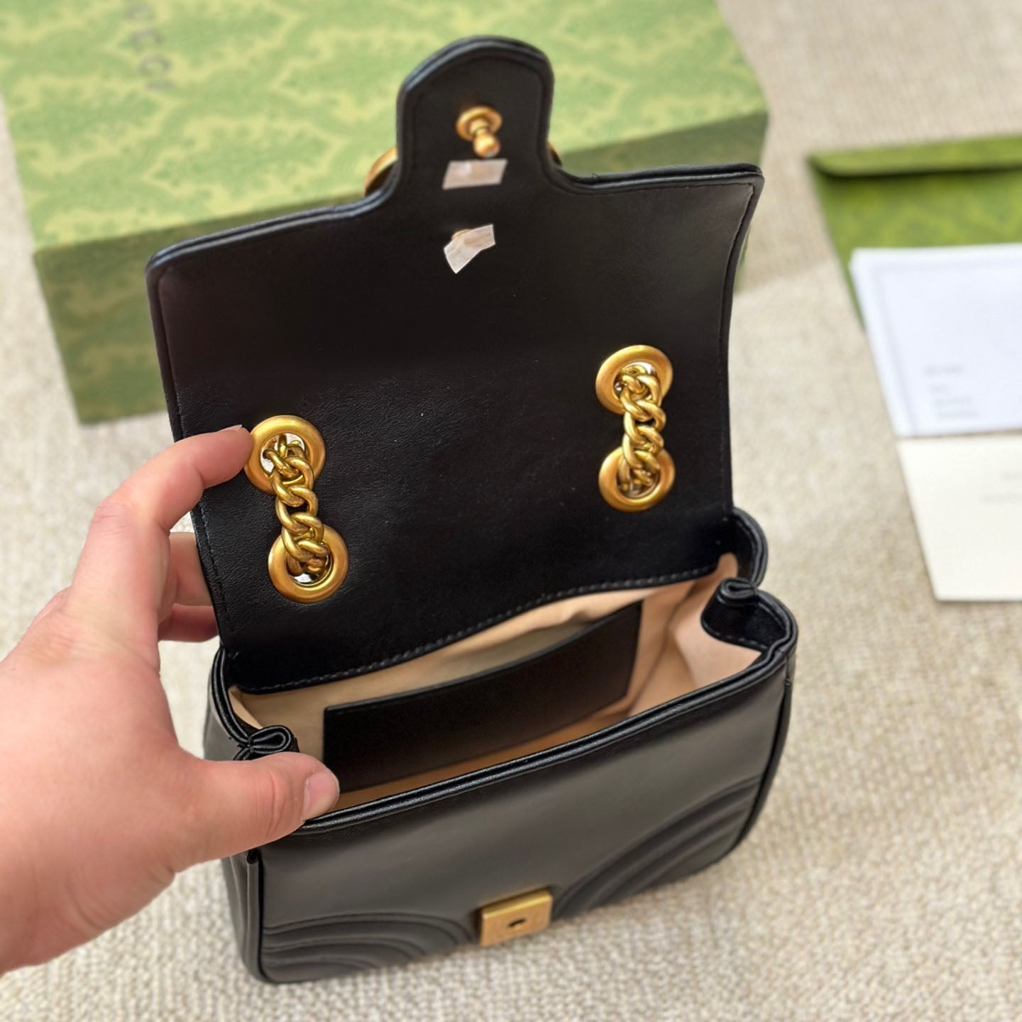 GG Marmont Square Fat Shoulder Bag 1825052309