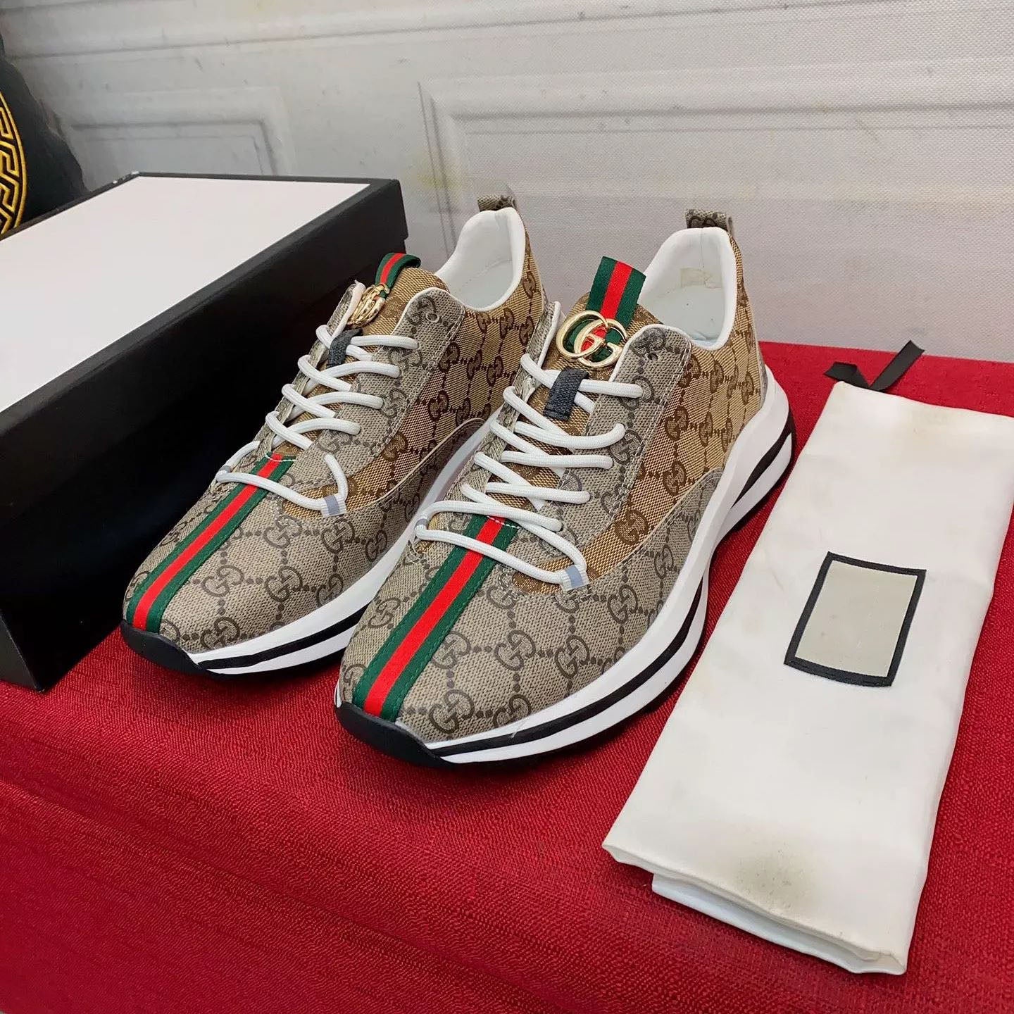 2022 Latest Top Design Trend Hot Sports Rubber Soles G05