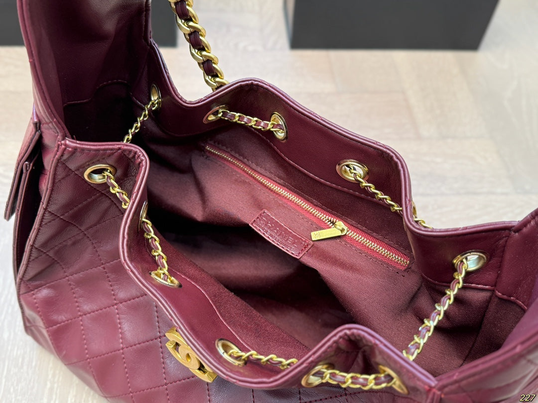 CH Bucket Bag 34*27 1825022101