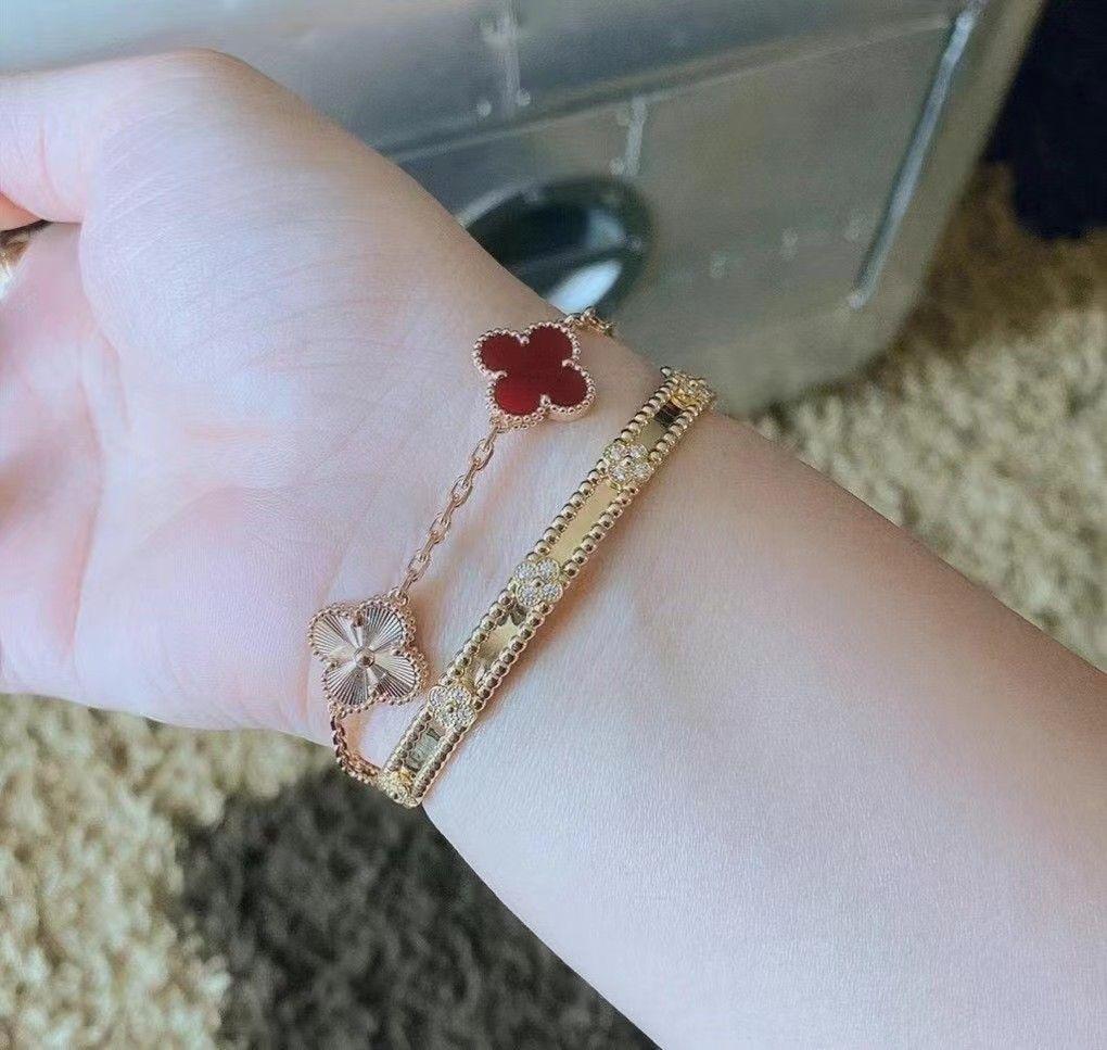 Versatile And Sophisticated Couple Bracelet 1024022615