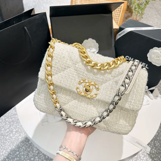 Fashion New Classic Handbag CWT1023082317