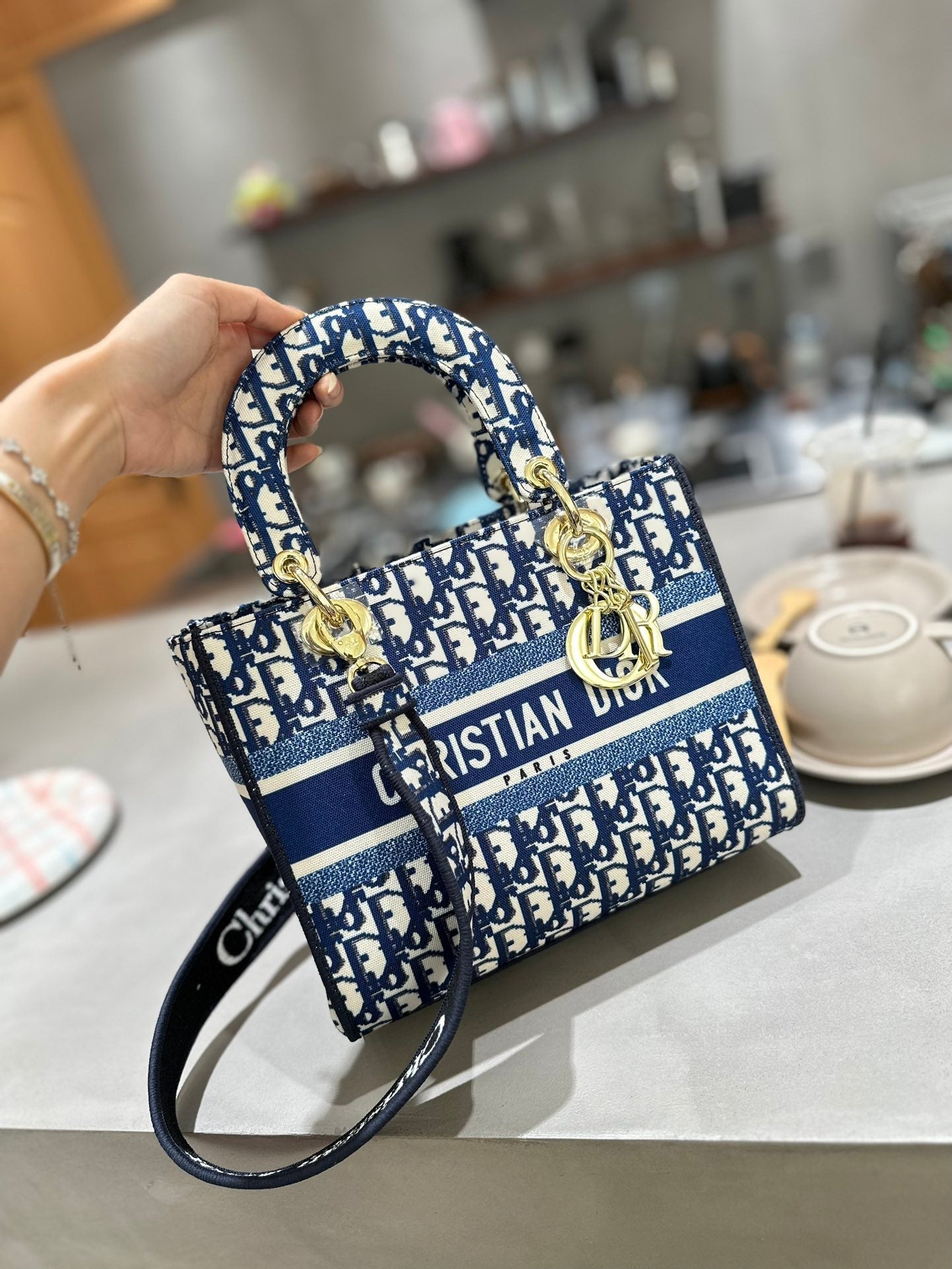 Lady classic bag XC0123071806