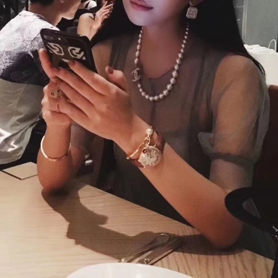 Classic Clavicle Pearl Necklace Elegant Fashion Generous Style 1024030504