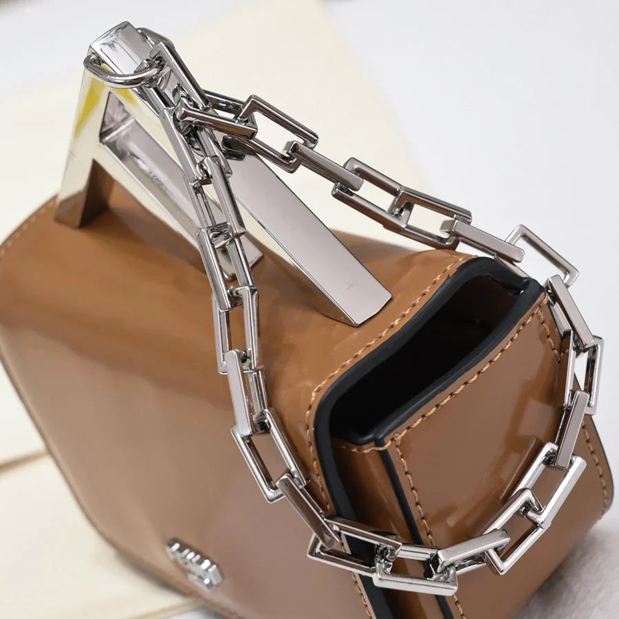 FD New First Nano Small Square Bag 1025062005