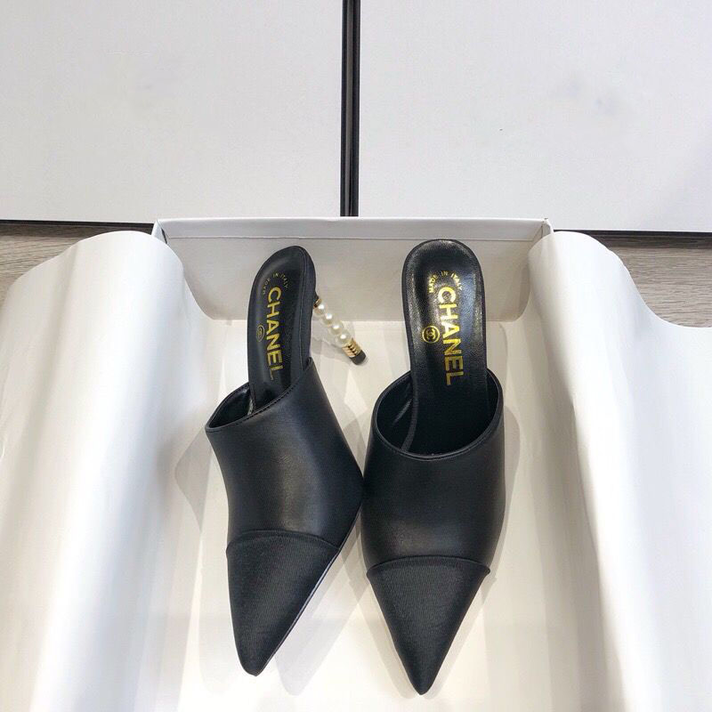 Elegent Logo Black and White Women's High Heeled