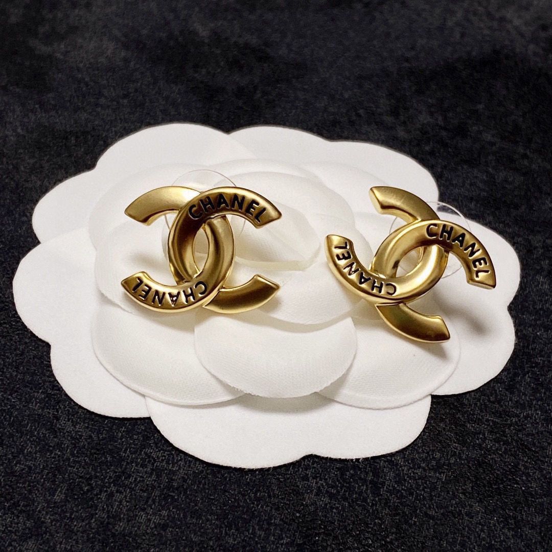 Vintage Autumn and Winter Earrings PD10042503