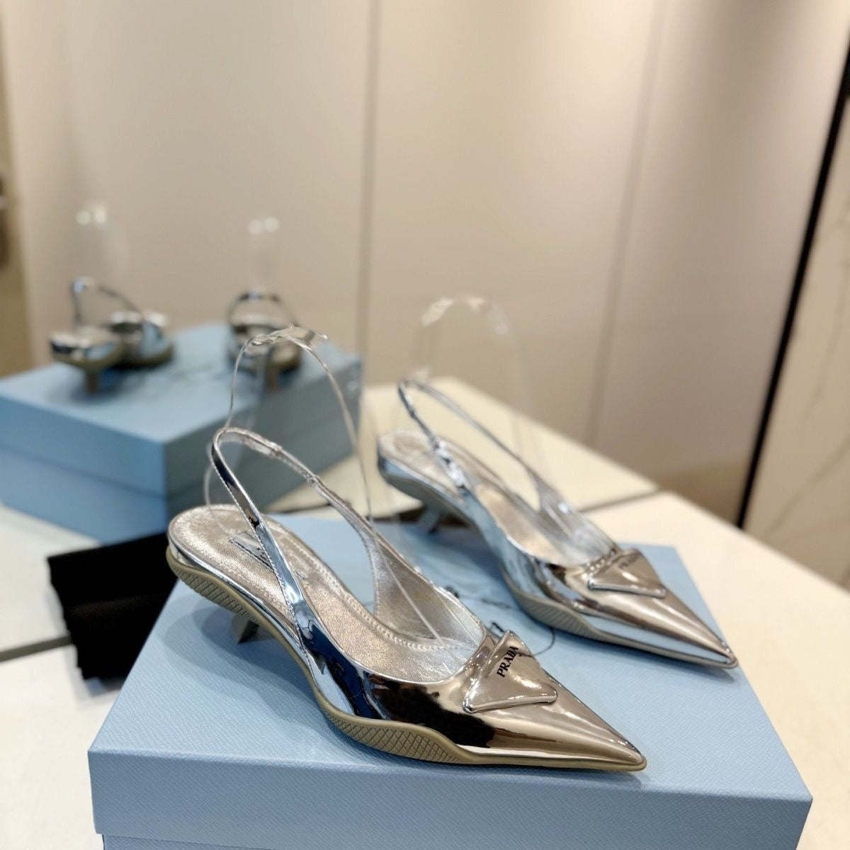 PR Pointed high heel sandals 1824091302