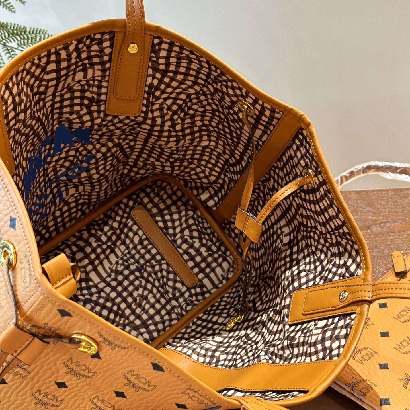 Classic mcm tote bag XC24092420