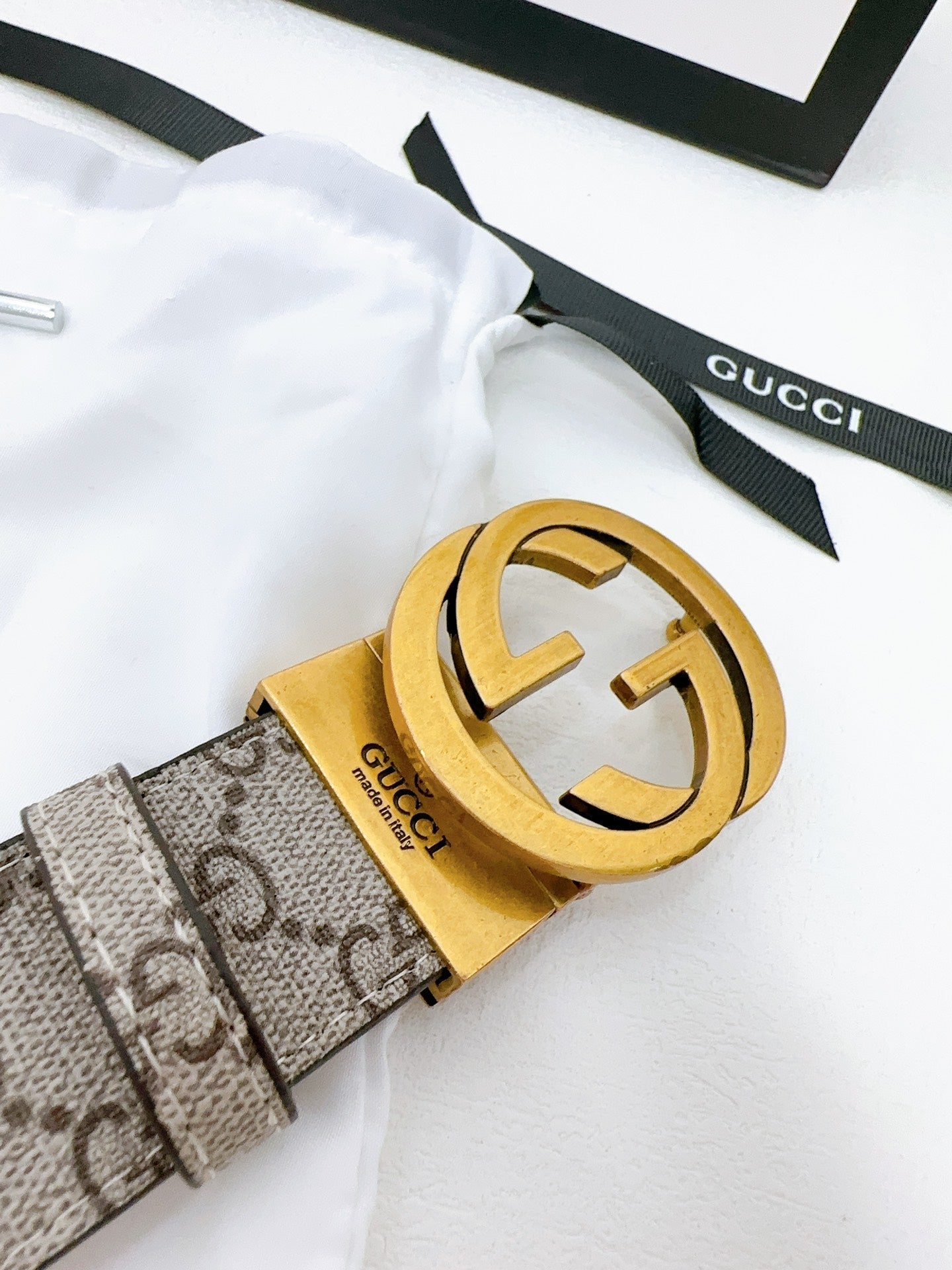 Presbyopic Bronze Double G Belt XC0823101303