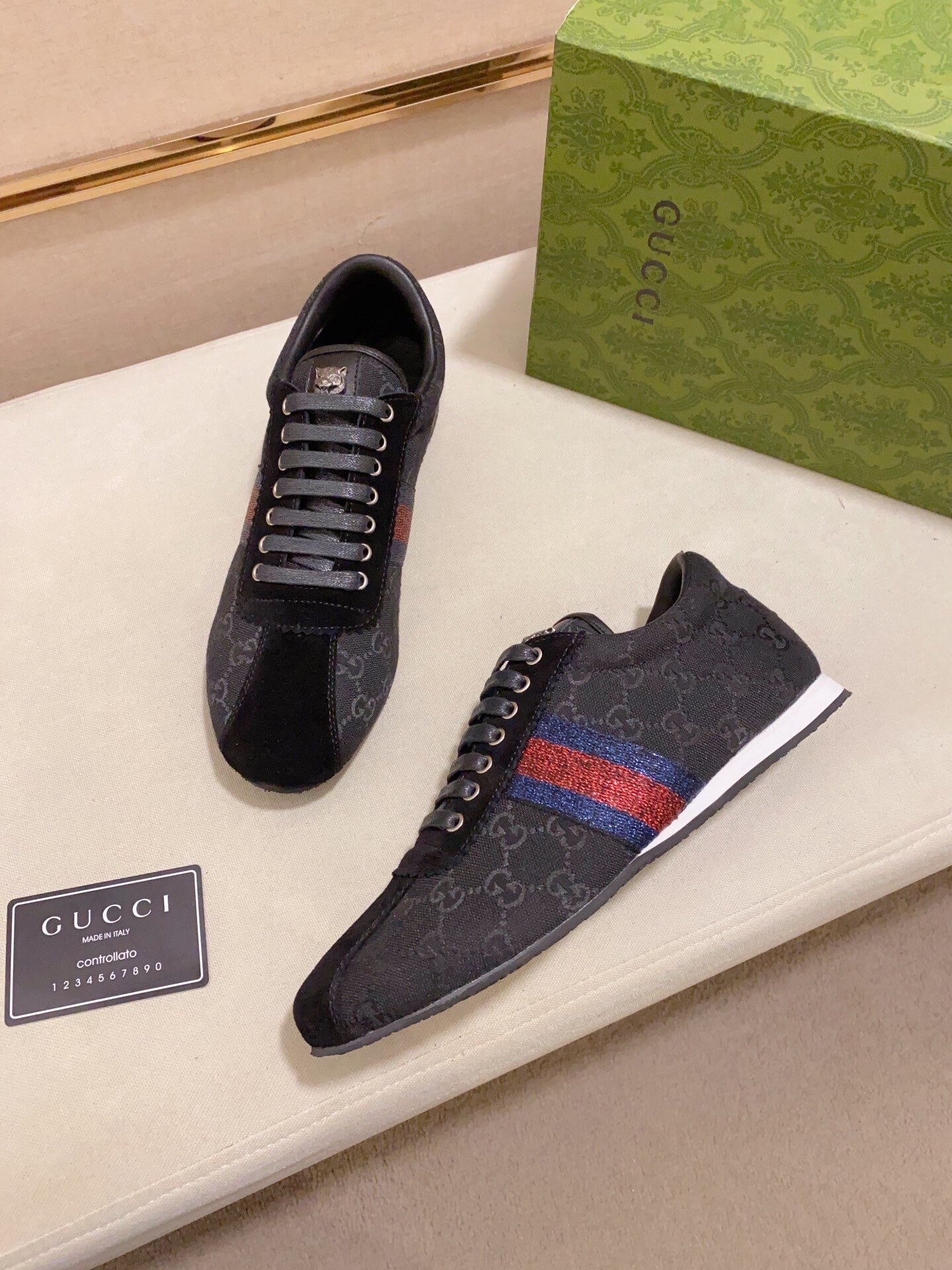 Classic letter presbyopia fashion casual sneakers 1824080302