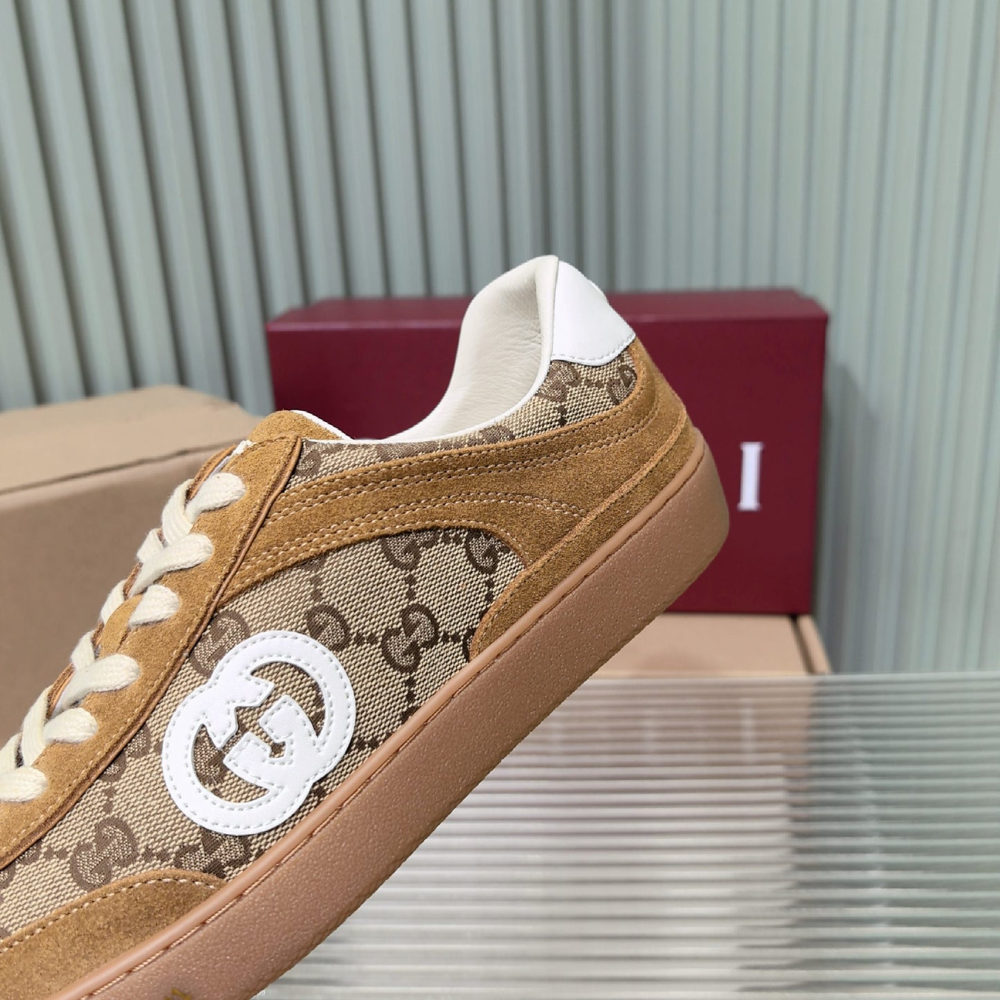 GG Interlocking G74 Dexun shoes 1825040102