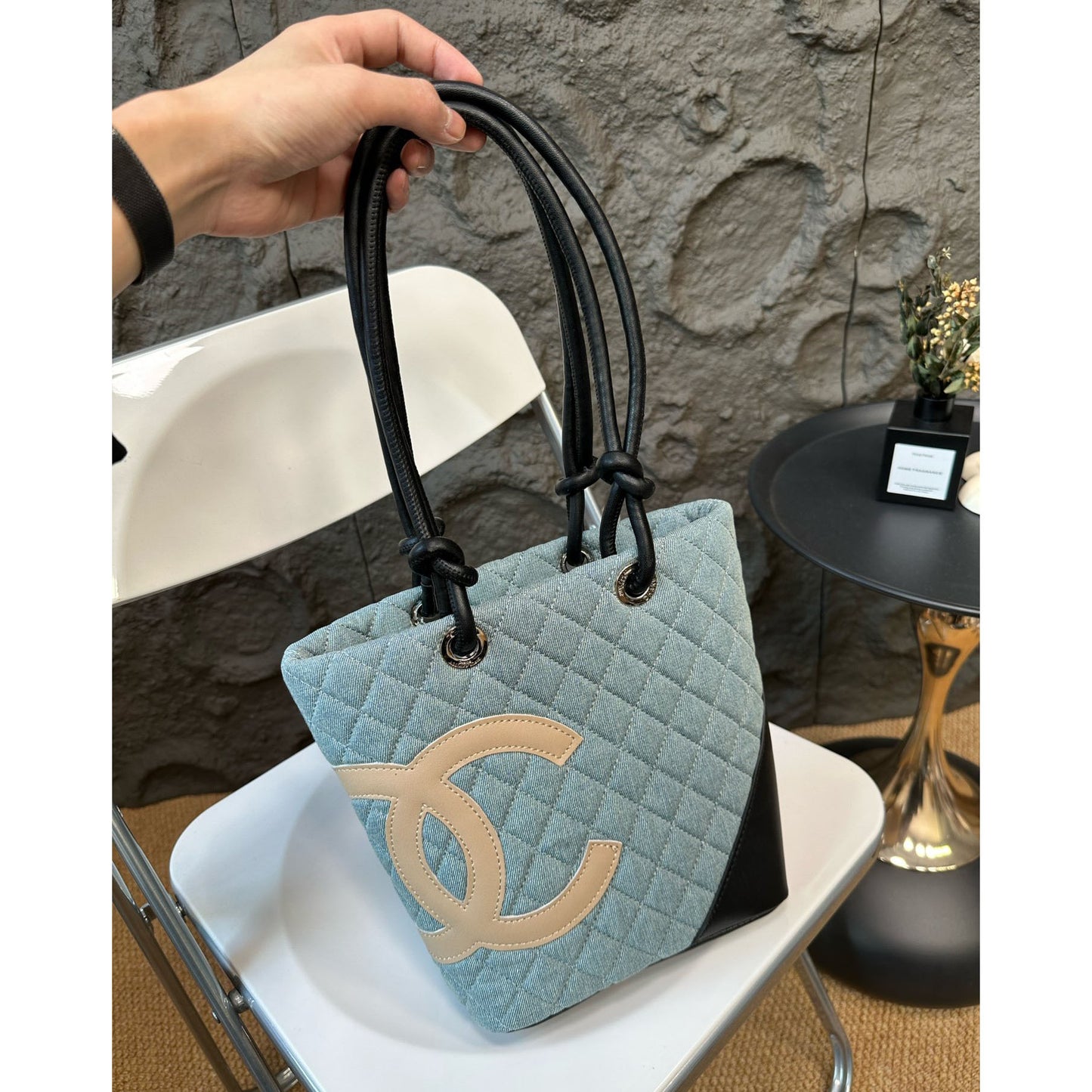 CH Denim tote 1824082103