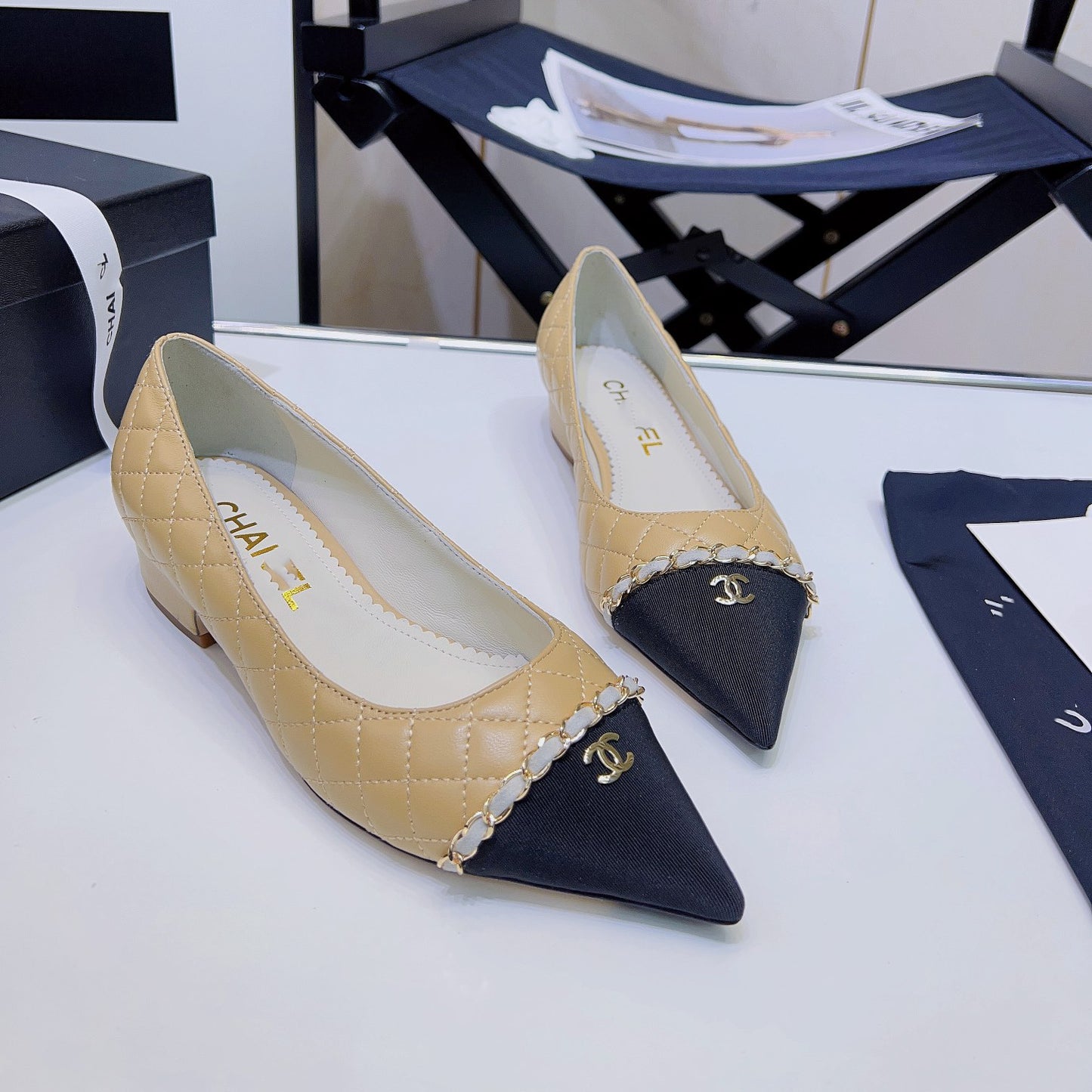 Pointed rhombus chain small high-heeled shoes XC16062302