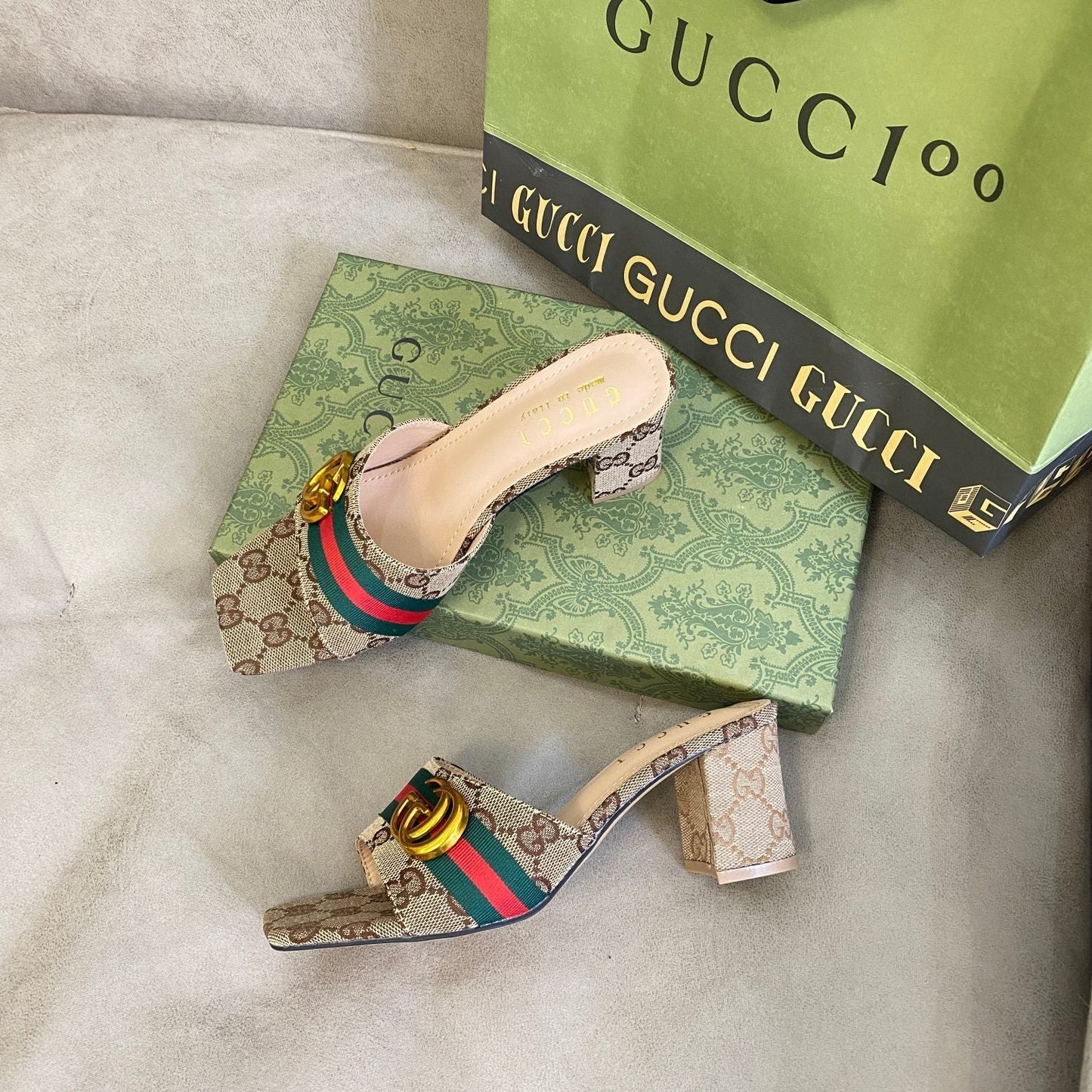 Chunky heel slippers XC0123072819