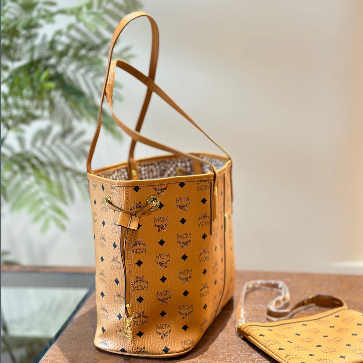 Classic mcm tote bag XC24092420