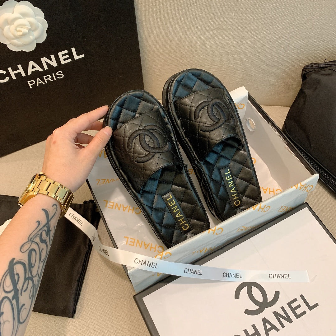 Trendy platform slippers XC0123072823