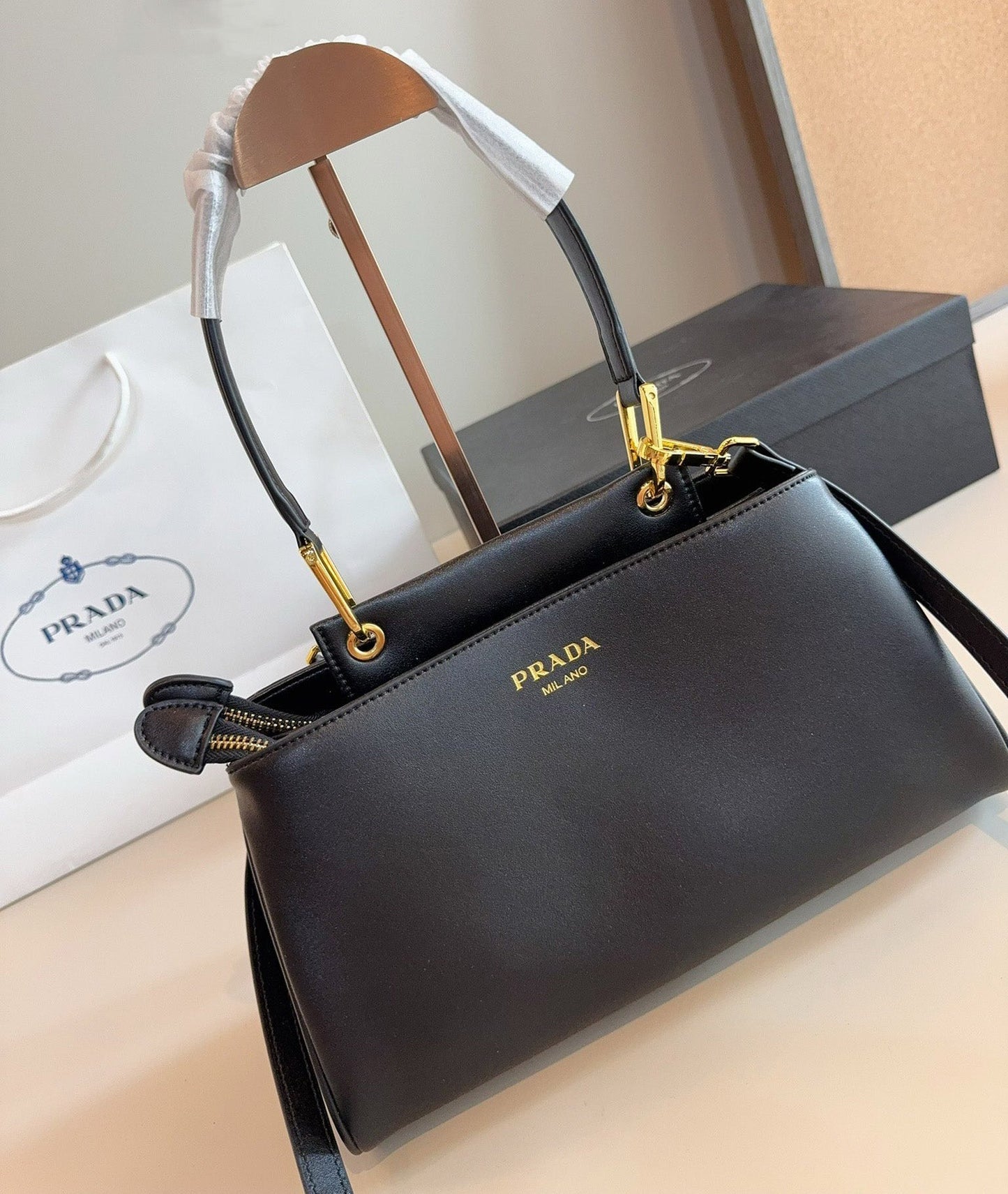 PR Hobo Shoulder Bag 1825061809