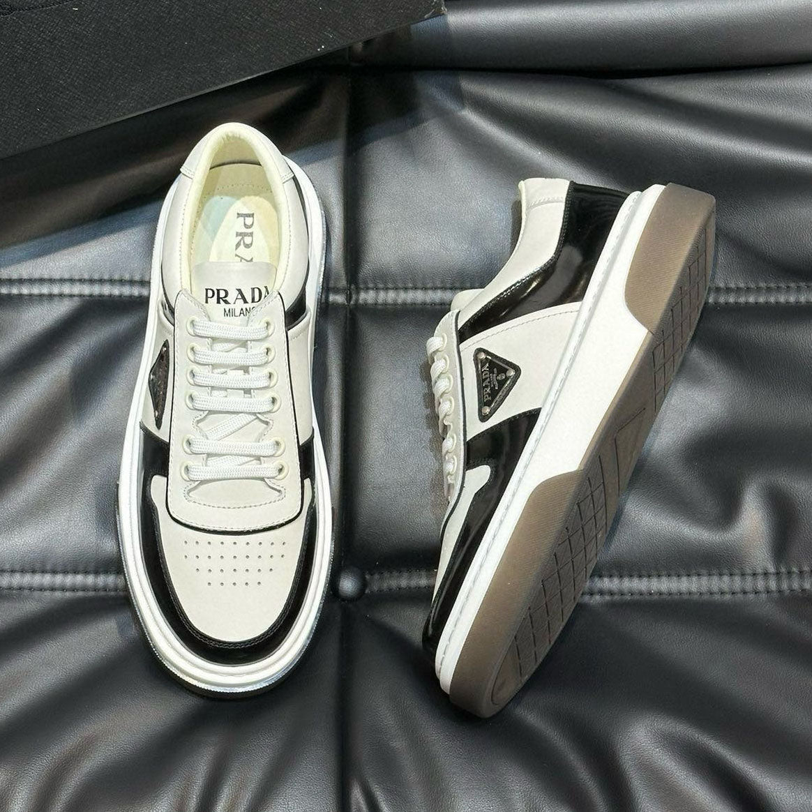 PR sneakers 1825052804