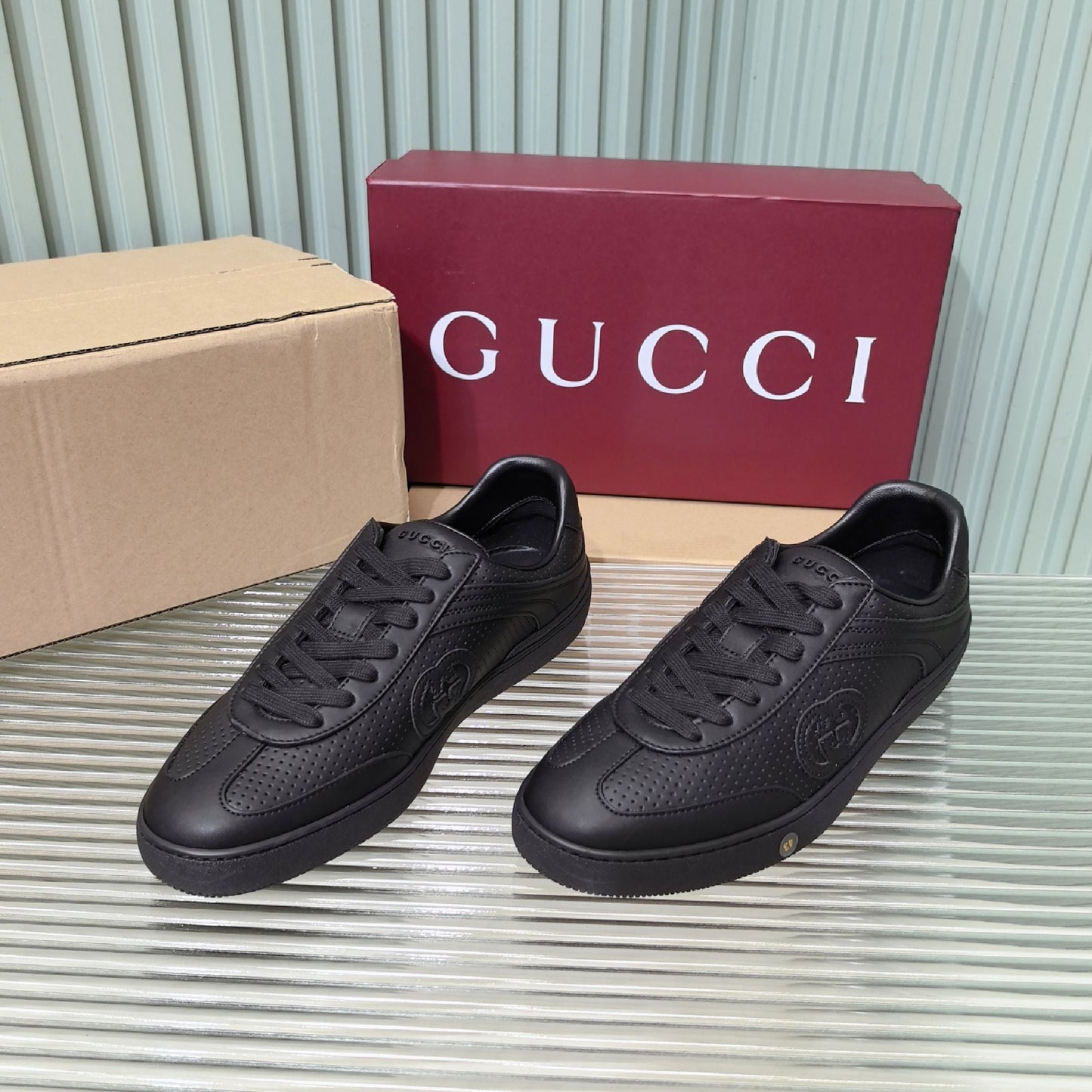 GG Interlocking G74 Dexun shoes 1825040102