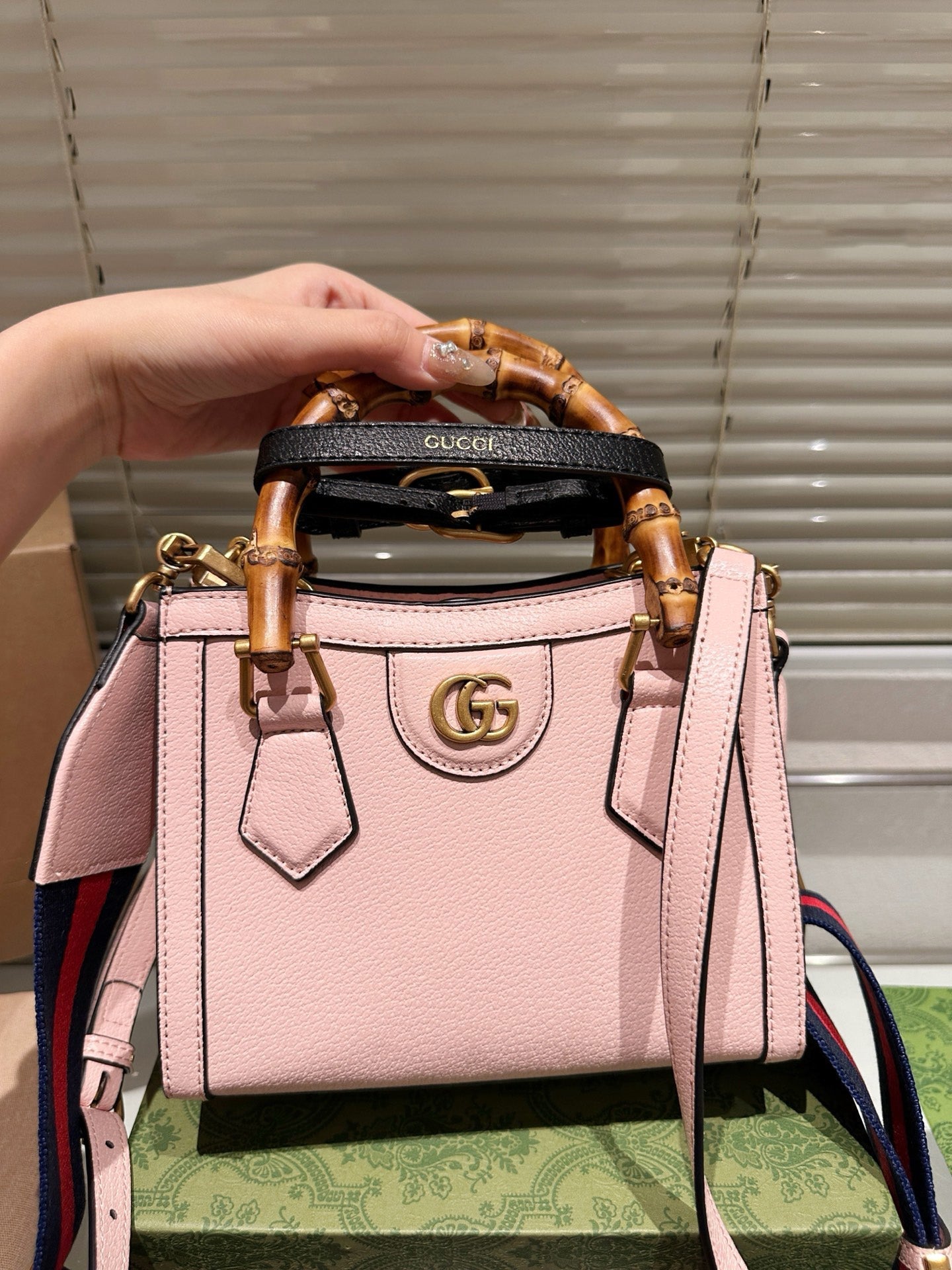 GG Mini Diana Bamboo Handbag(19*16) 1825062303