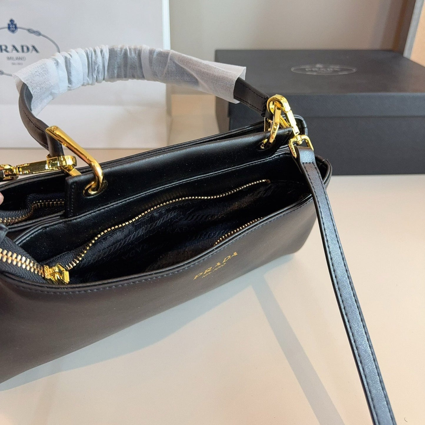 PR Hobo Shoulder Bag 1825061809