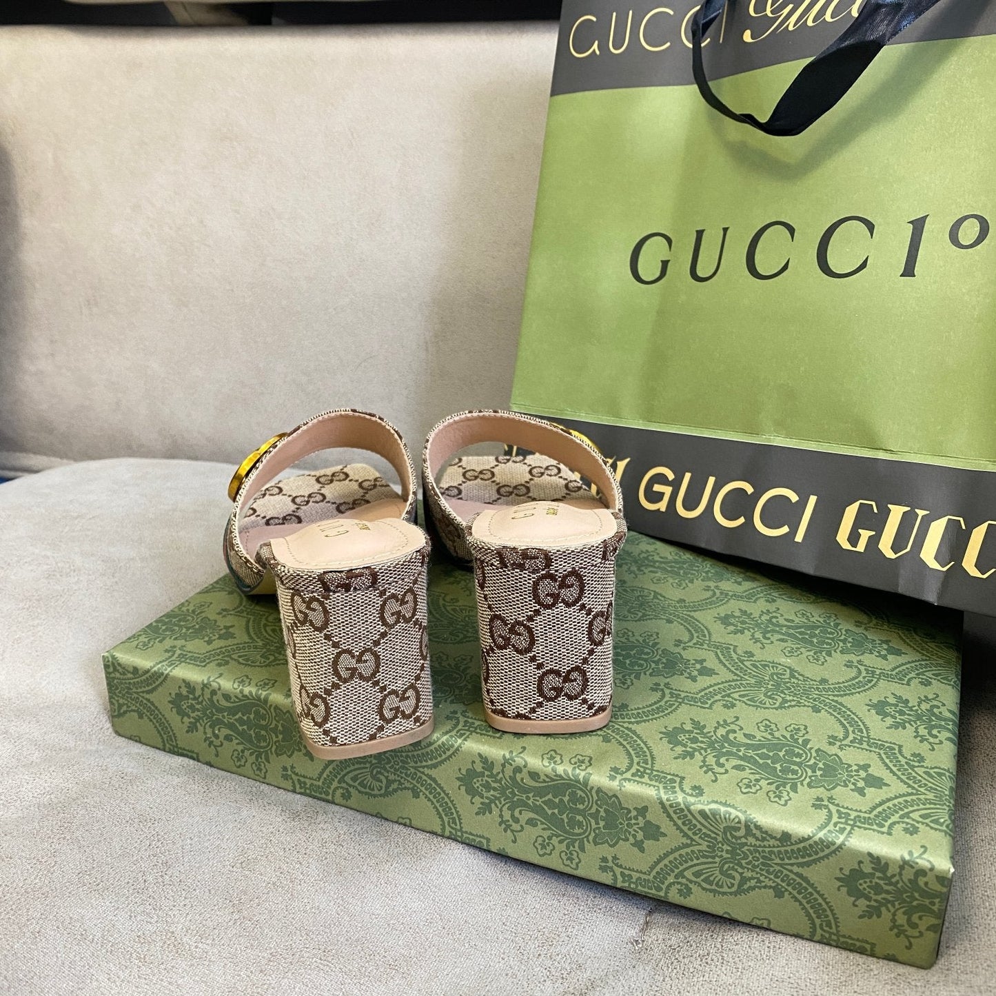 Chunky heel slippers XC0123072819