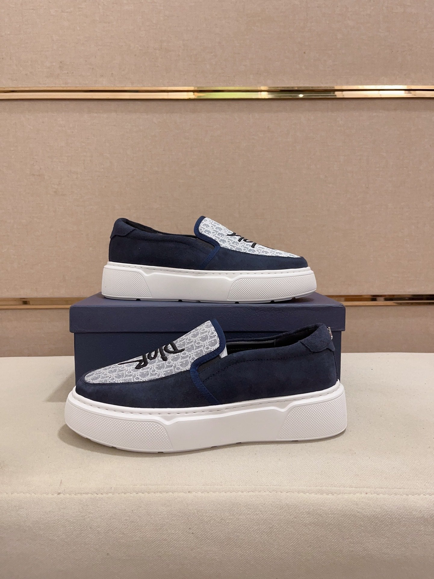 CD Sneaker 1825052702