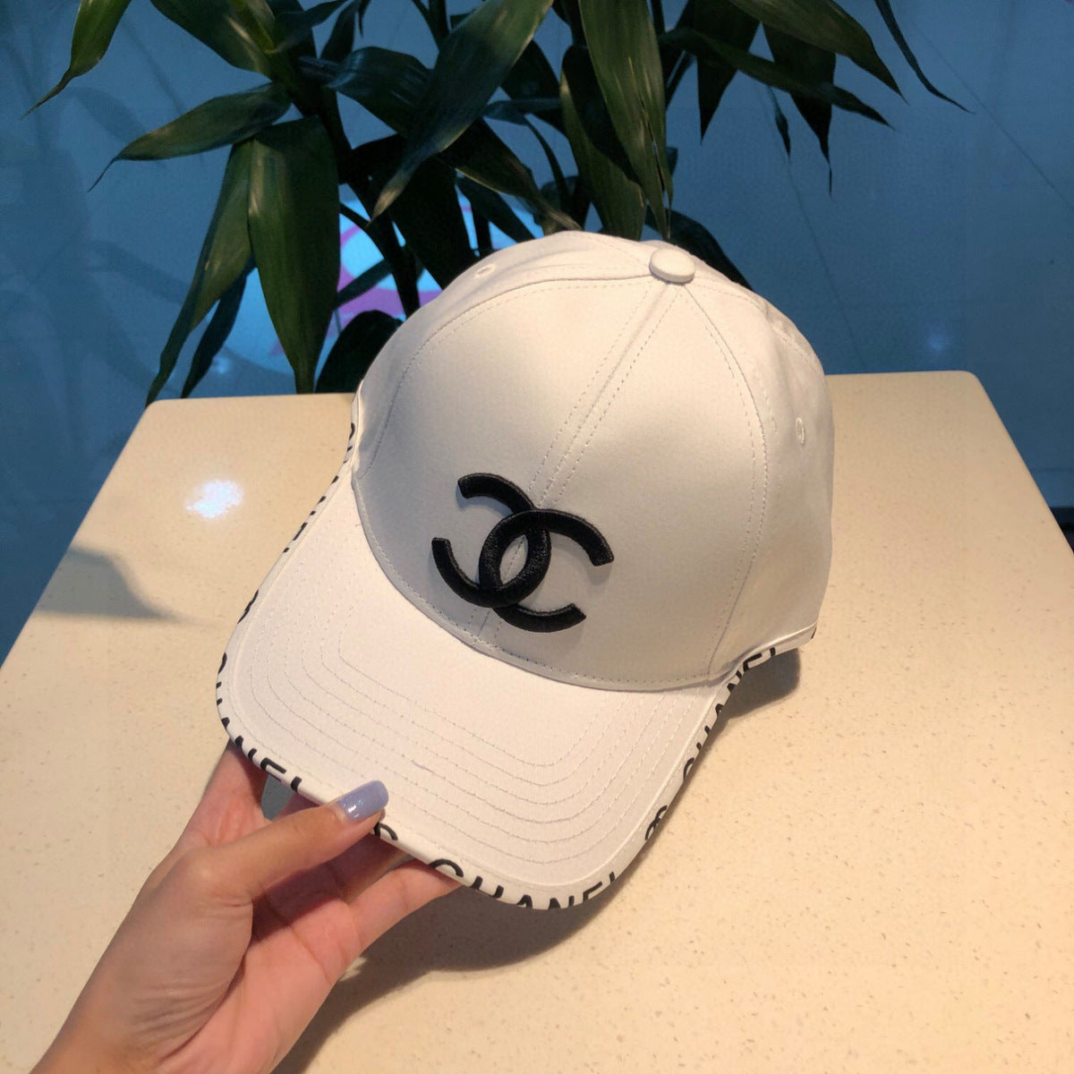 Trendy and simple leisure sports style PD10042710