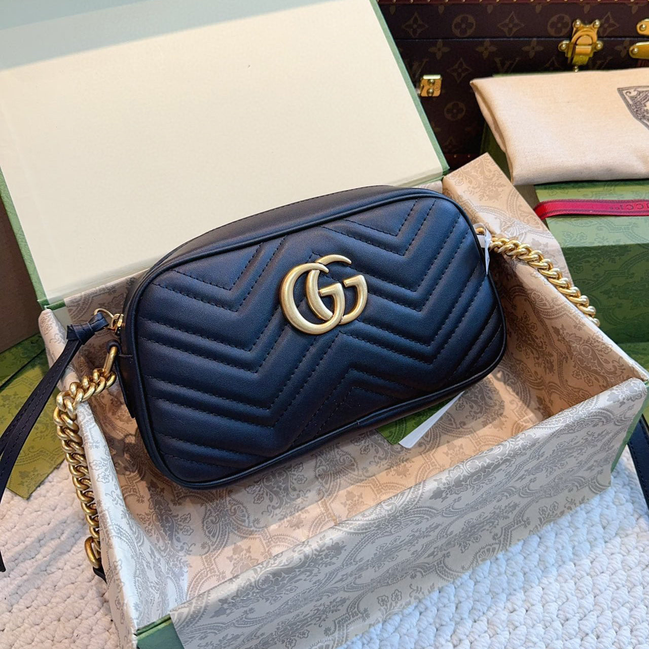 The small Marmont chain shoulder bag 1824050602