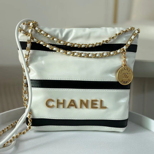 Fashion and versatile crossbody handbag 1024052727