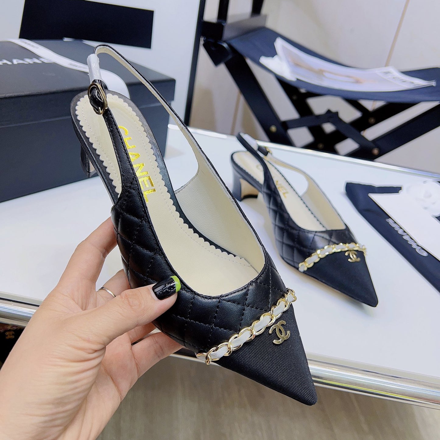 Pointed toe rhombus chain small high heel sandals XC16062303