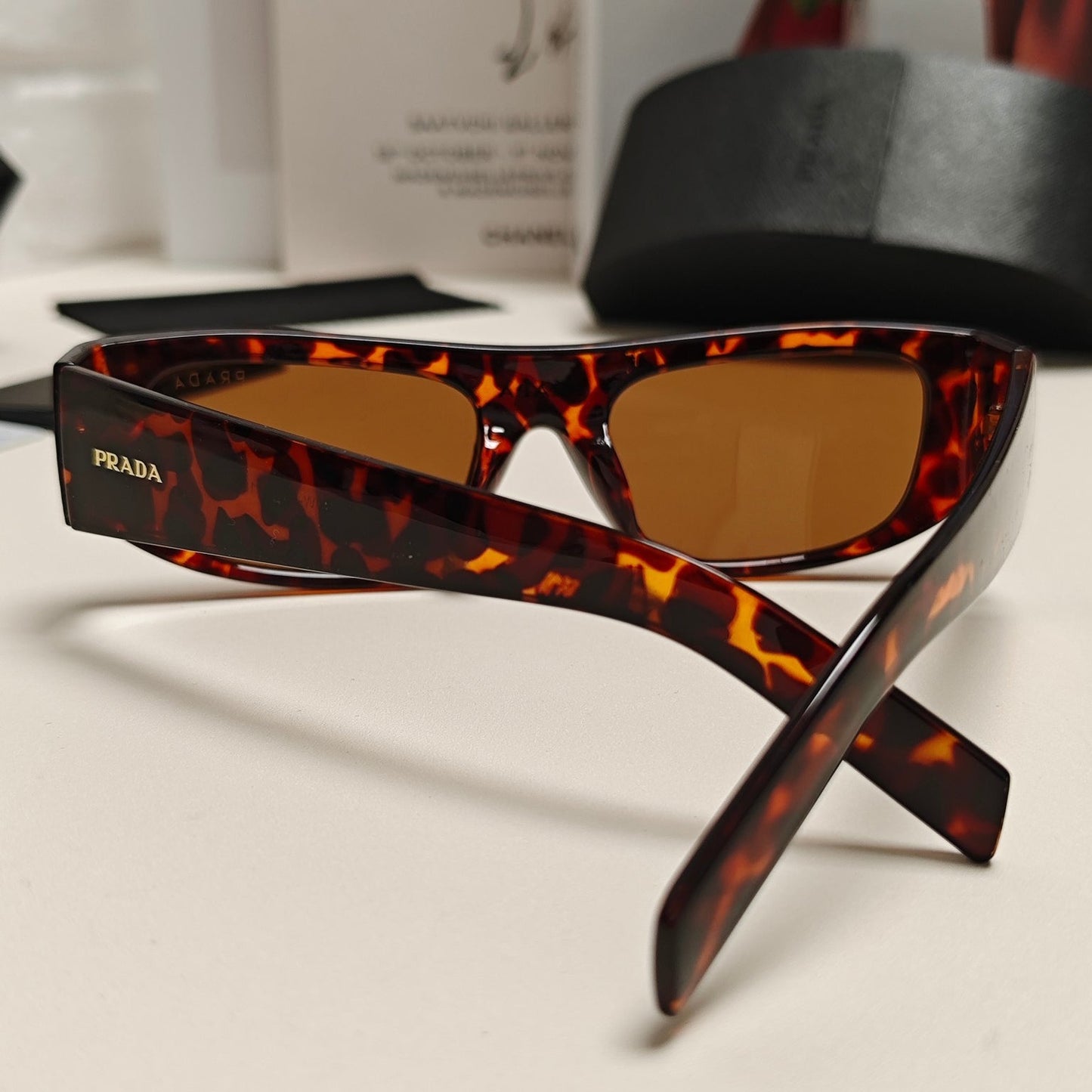 24 new unisex retro rectangular integrated sunglasses 1824042404