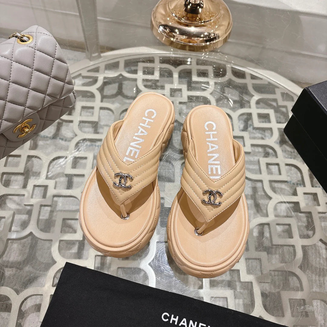 New thick-soled casual slippers 1025031219