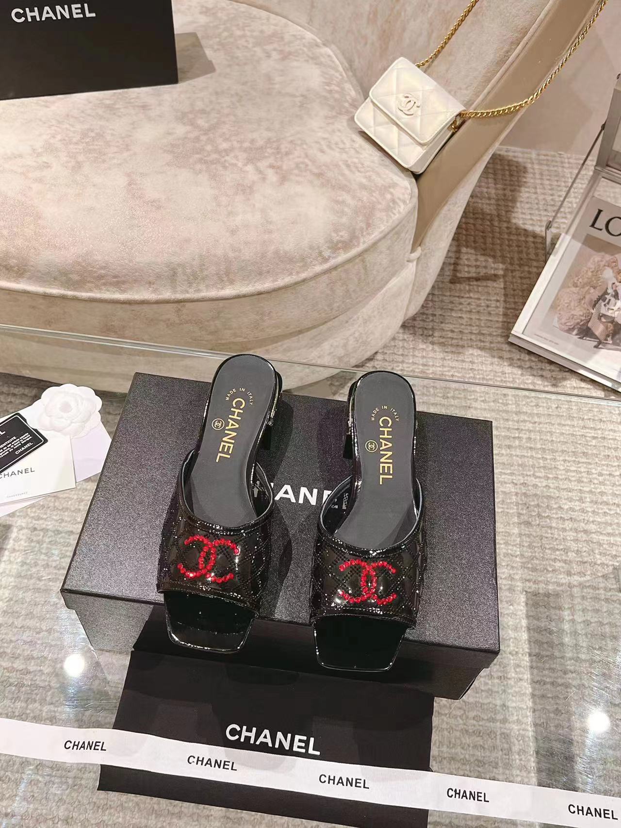 CNL24ss Fashion Low Heel Slippers 0724090508