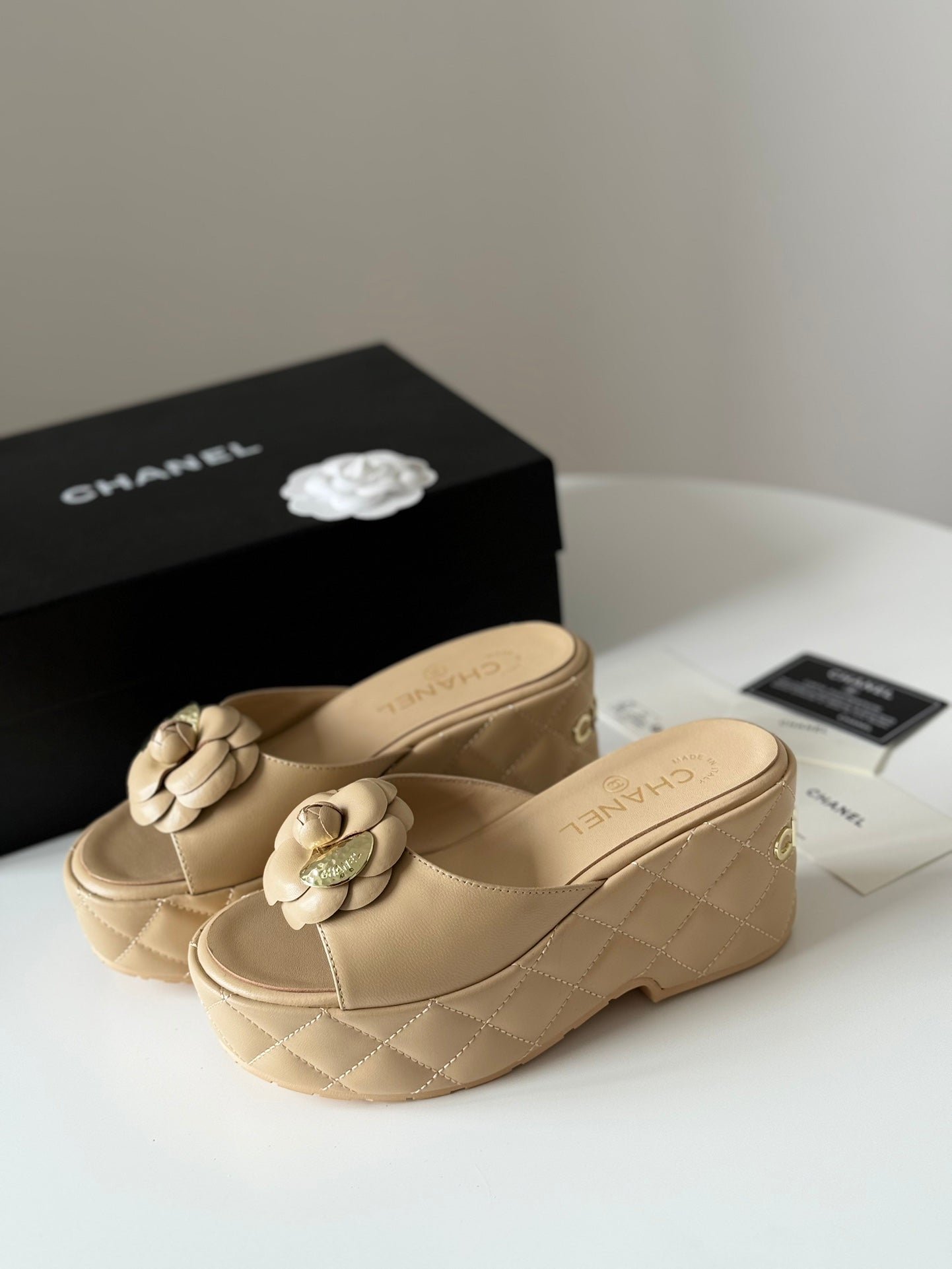 CNL 24SS camellia platform slippers 0724042709