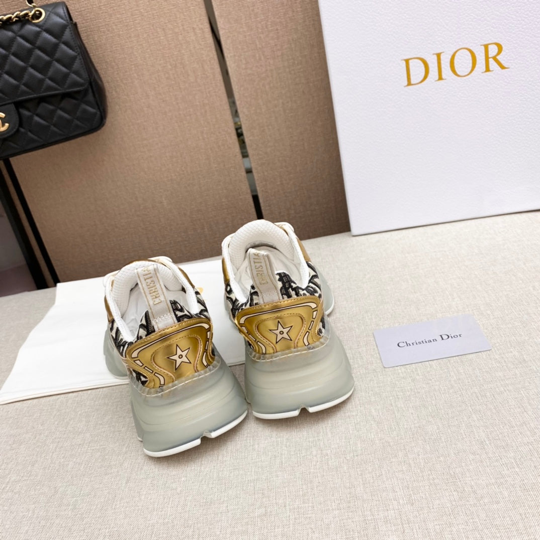 New fashion and versatile sneakers  PD1023110918