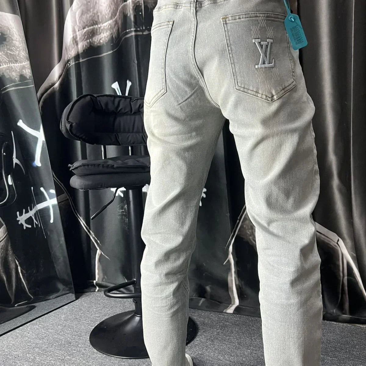 New Letter Embroidered Ripped Trousers 1024051501