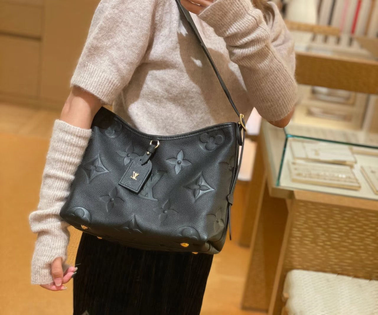 Fashionable Men's Bag 250904001