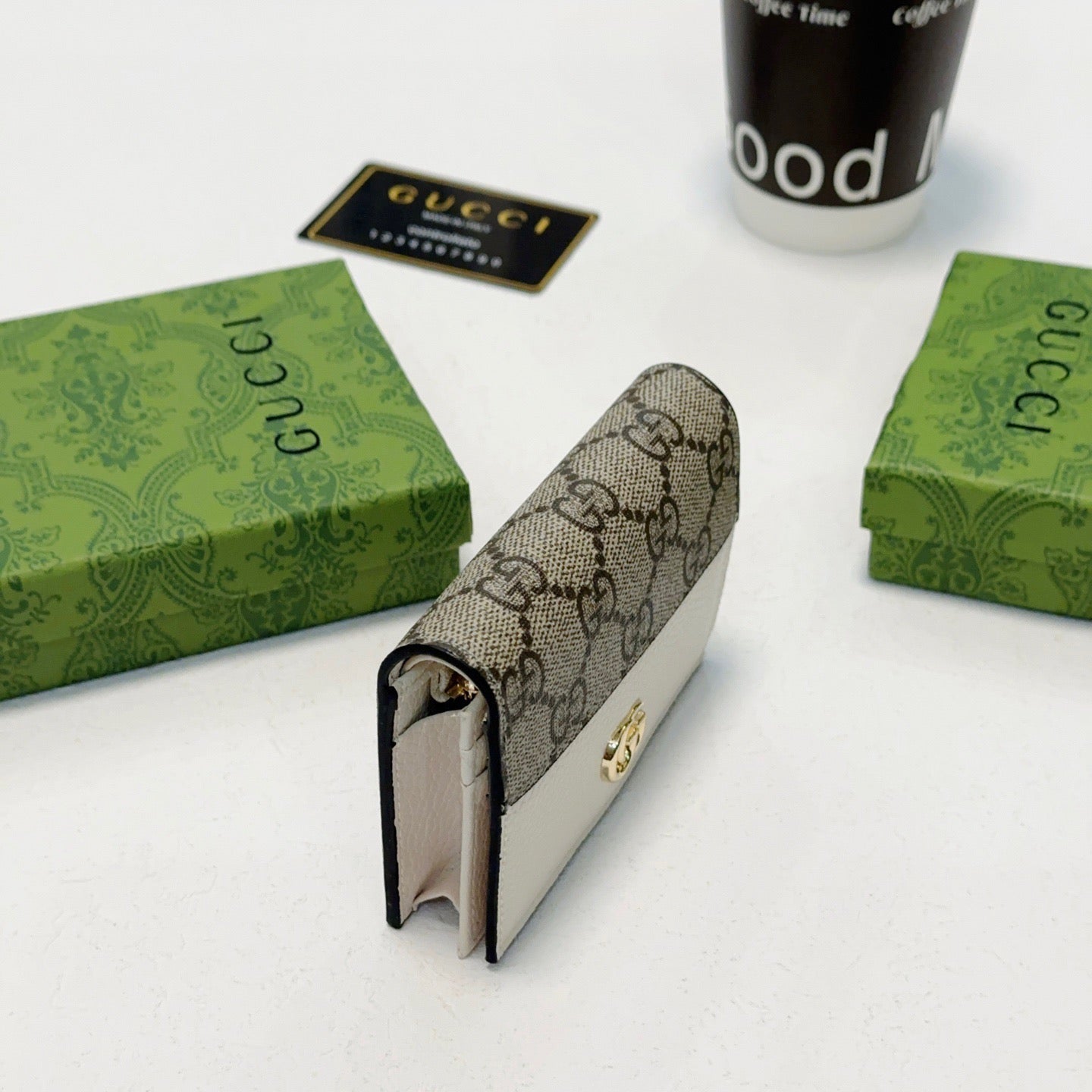 Fashionable Women's Bags 250904003