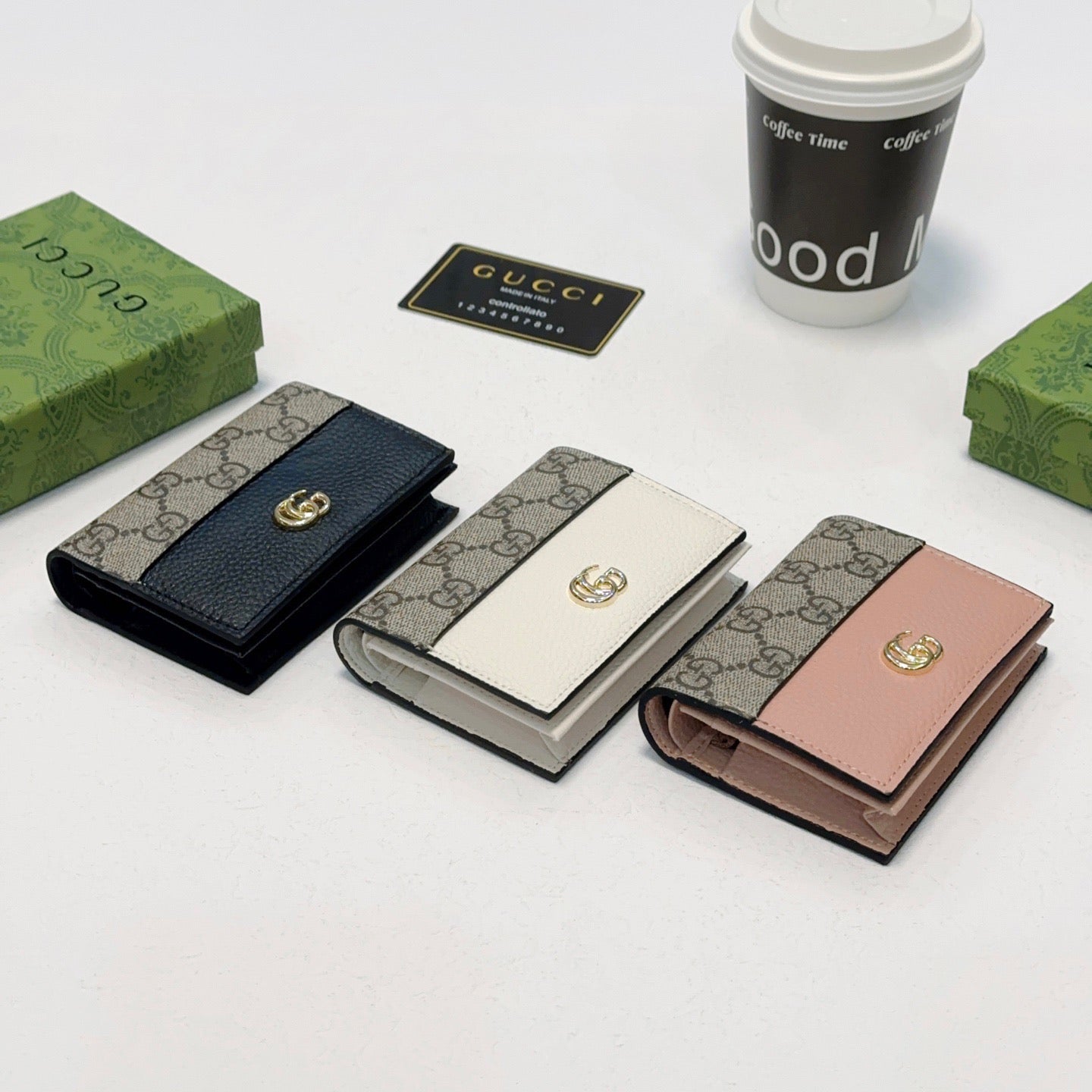 Fashionable Women's Bags 250904003