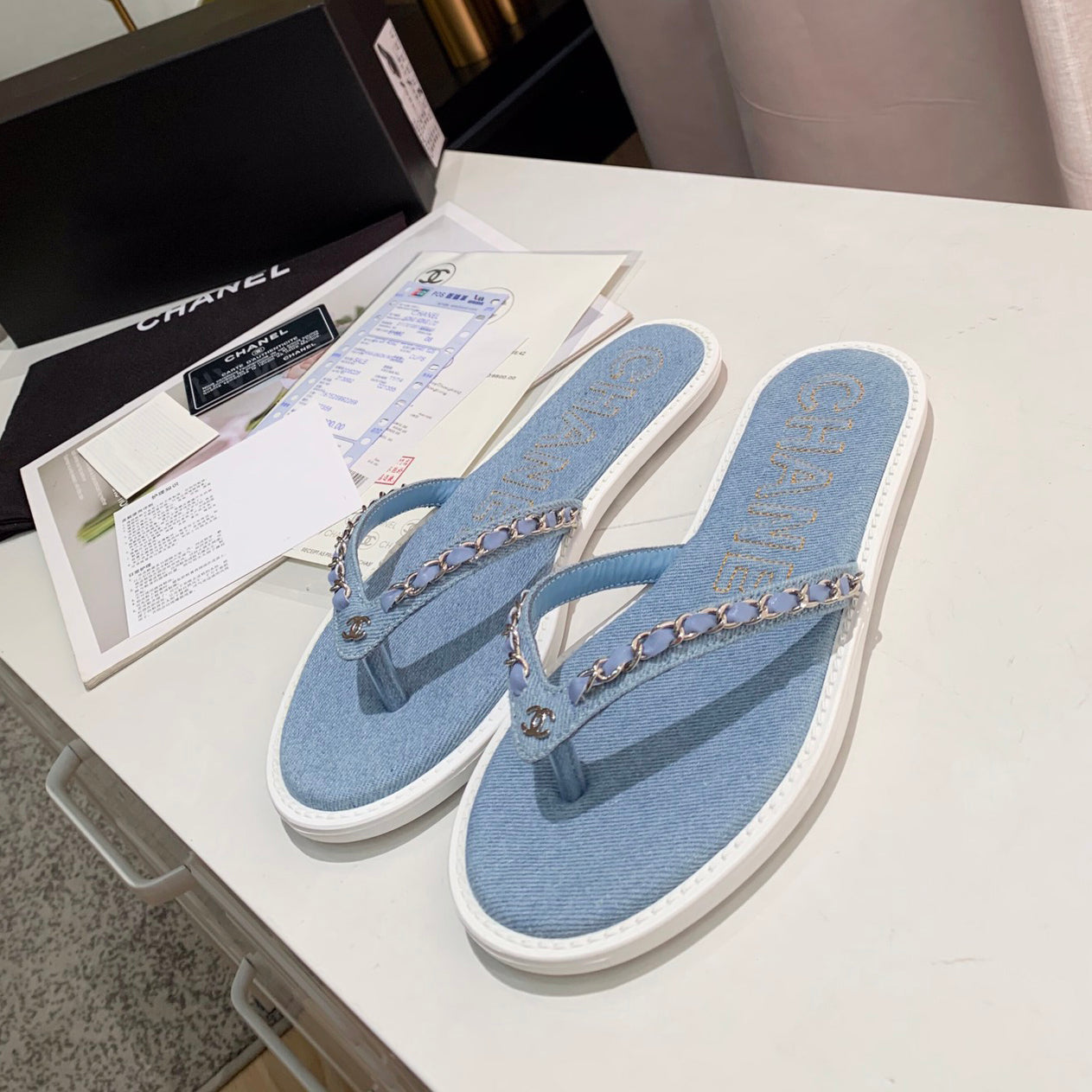 3-color flip flops 03011