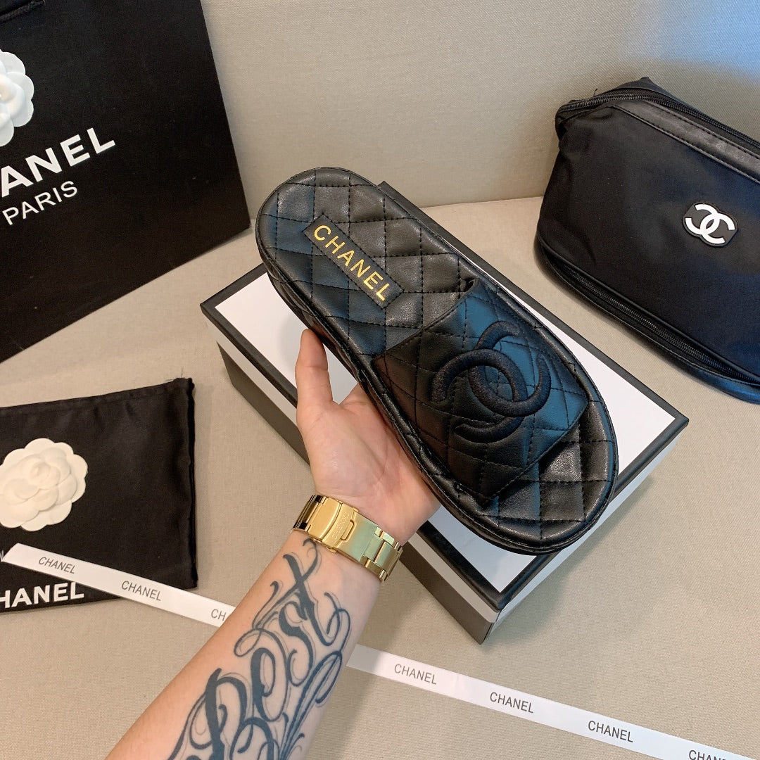 Trendy platform slippers XC0123072823