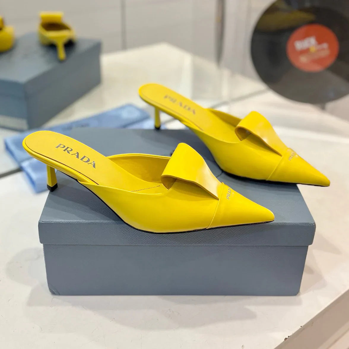 New stunning pointy toe 5.5cm sandal slippers 1025040216