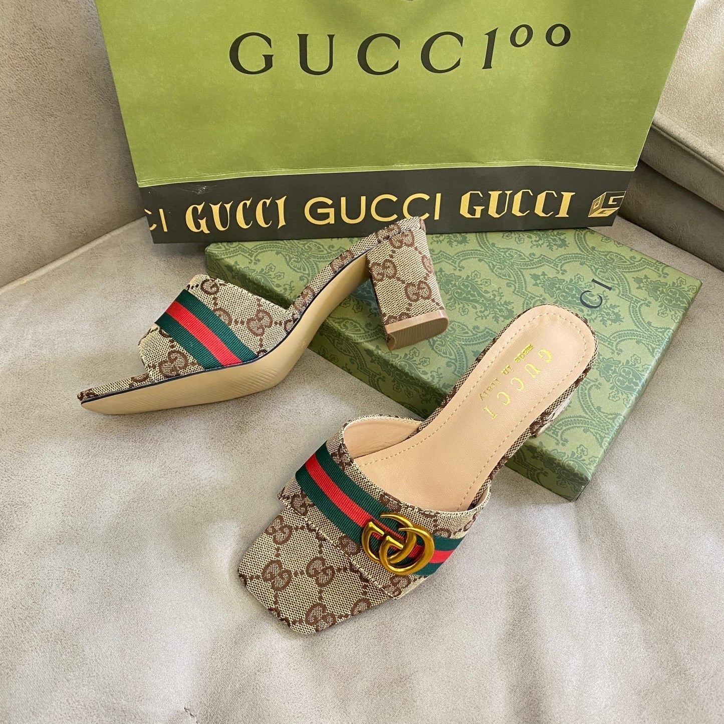 Chunky heel slippers XC0123072819