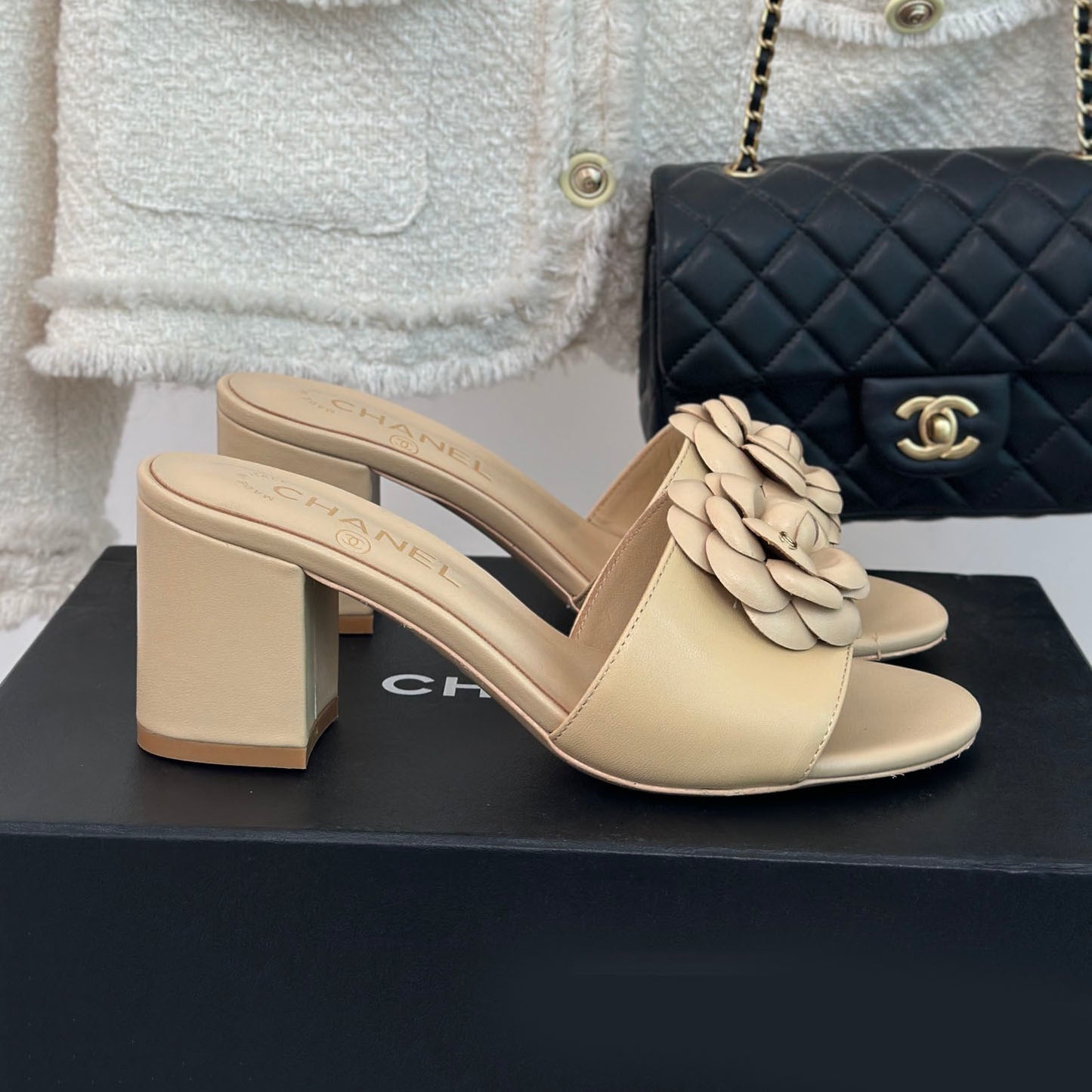 CNL Camellia block heel slippers 1824082701