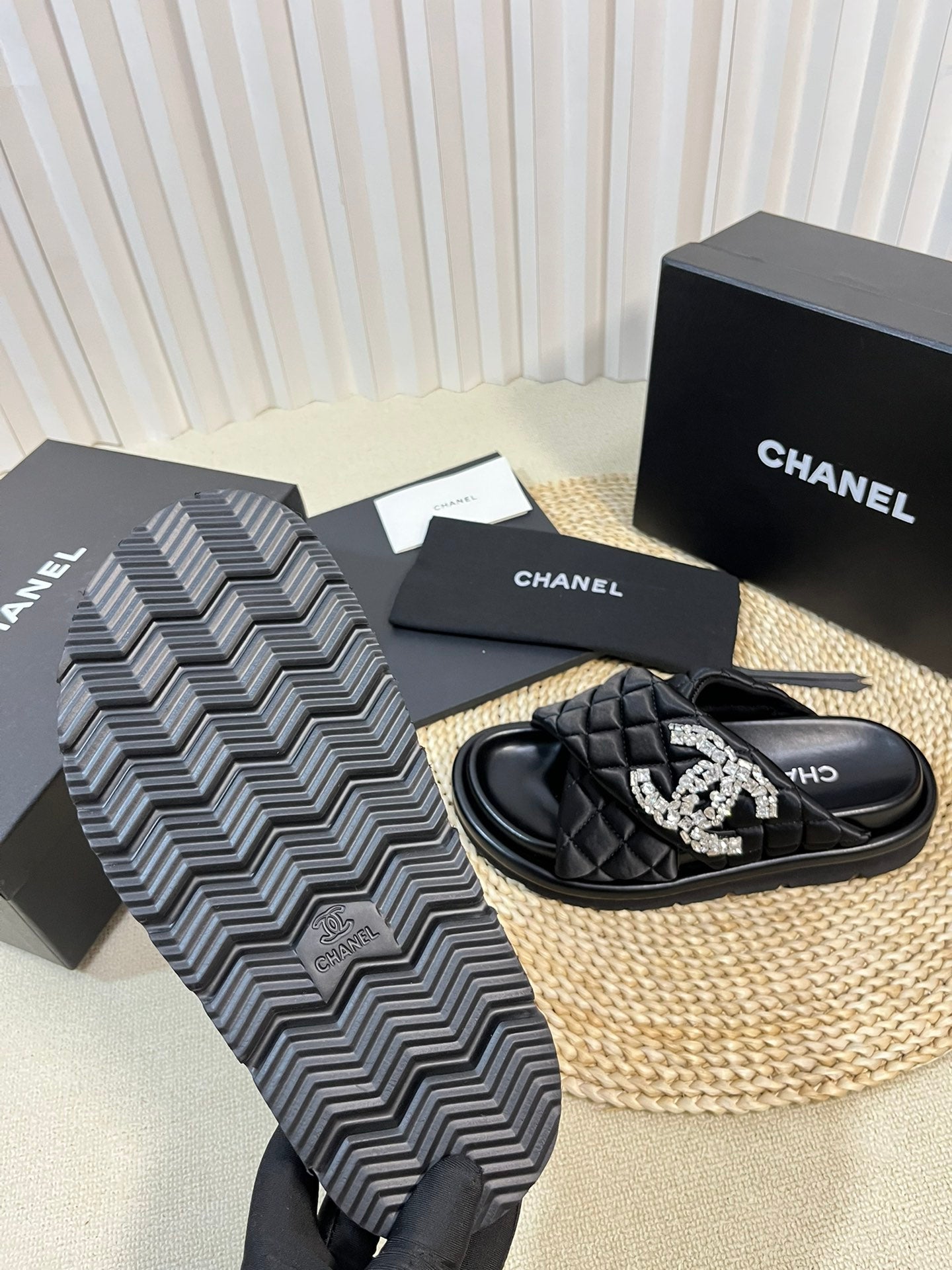 CNL thick-soled Velcro women's slippers 0724042704