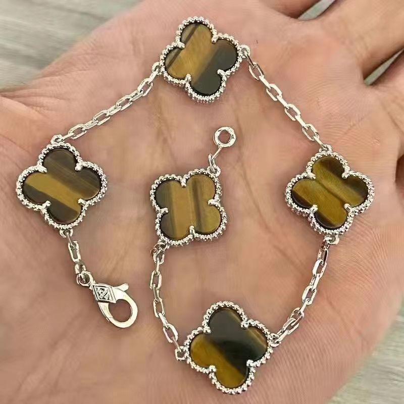 Versatile And Sophisticated Couple Bracelet 1024022615