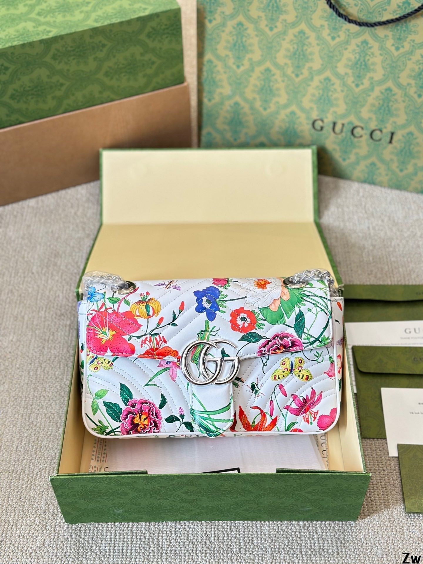 GG floral print shoulder bag 0724090402