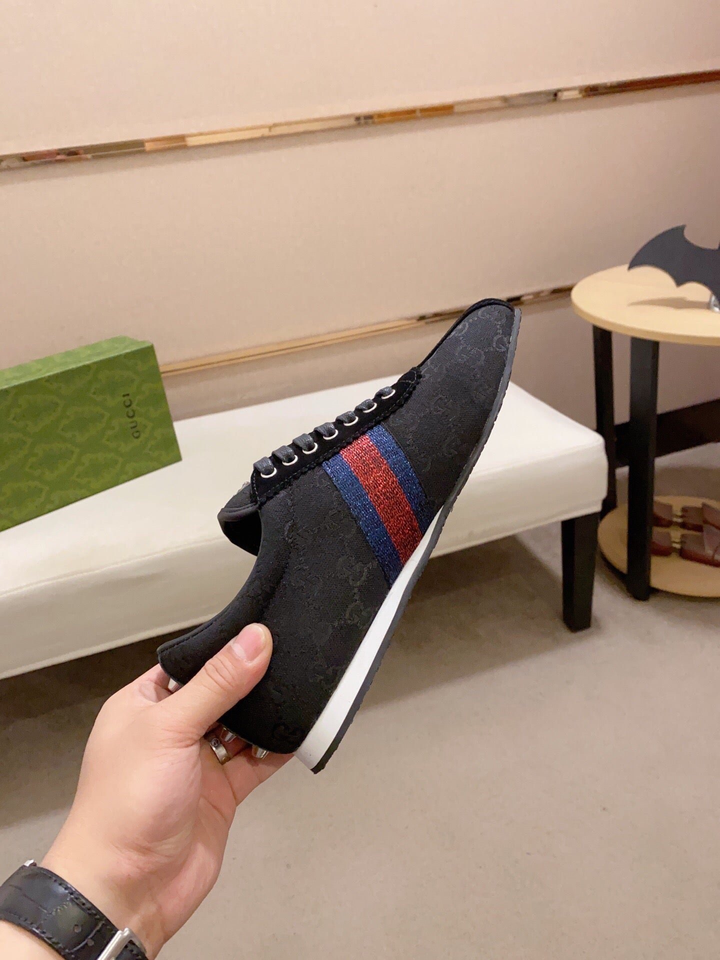 Classic letter presbyopia fashion casual sneakers 1824080302